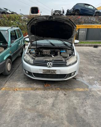 Volkswagen Golf 6 del 2009 per ricambi
