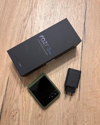 Motorola Razr 50 Ultra 12gb ram + 512gb