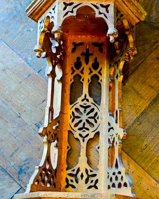Antico Tabernacolo NeoGotico in legno