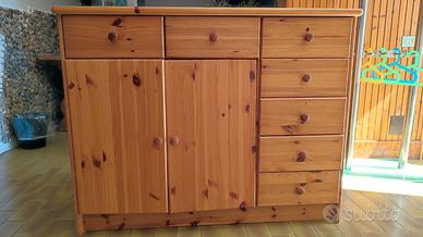 Mobiletto in legno di abete