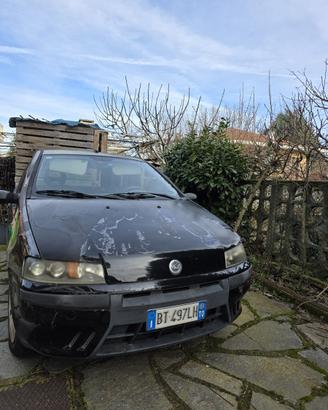 Fiat punto 1.2 EL 200
