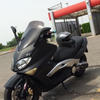 Moto Yamaha TMax 2005