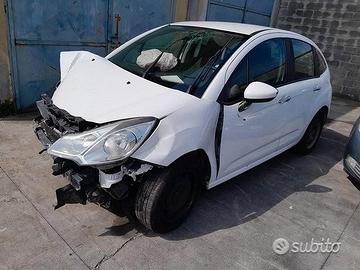 CitroÃ?n C3 2014 1.4 TD Demolita - Per Ricambi