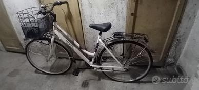 Bicicletta Olmo quasi mai usata