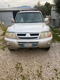 Mitsubishi Pajero DI-D 3.2000