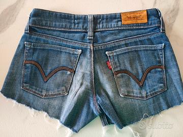 Pantaloncini jeans Levis 