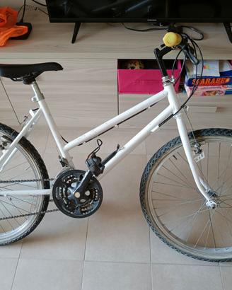 Bici MTB ragazzo 24 pollici Decathlon