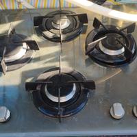 piano cottura/ fornelli Ariston 