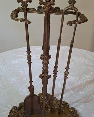 Set da camino vintage in ottone - 3 pezzi e base