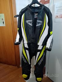 tuta moto donna modificata x diversamente alti..🙃