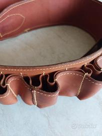 CARTTUCCERA in pelle 51 celle Calibro 12
