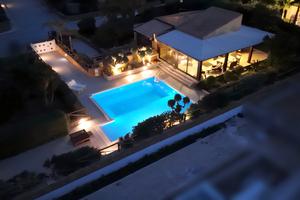 Villa Antares con piscina