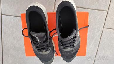 Scarpe Nike modello Downshifter11 GS