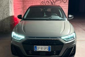 AUDI A1 SPB IDENTITY BLACK 110 CV 30 TFSI