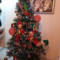Albero di natale+addobbi+luci
