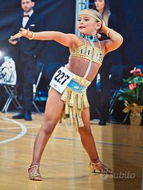 vestiti da ballo latino americano