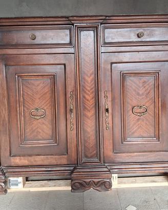 Credenza più poltrone