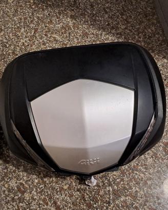 Bauletto GIVI monokey V47NT  usato pochissimo
