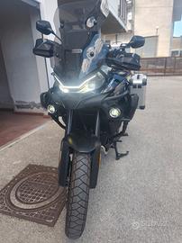 CF 800 EXPLORER 