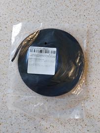 Paracolpi adesivo per sportelli