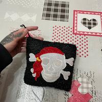 Cuscinetto peluche con teschio dei pirati