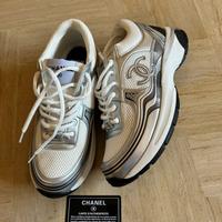 Scarpe taglia 43 nuovissime mai messe