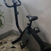 ciclette da camera marca Domyos essential