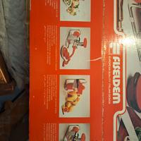 Macchina elettrica per passata di pomodori