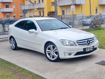 Mercedes CLC 220 diesel Sport Coupé 2011 