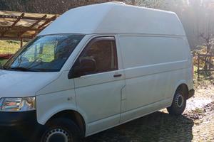 T5 tetto alto camperizzato