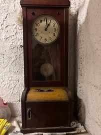 Orologio marcatempo vintage