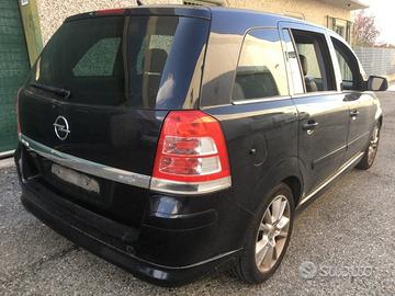 Ricambi Opel Zafira 1.8 benzina 2010