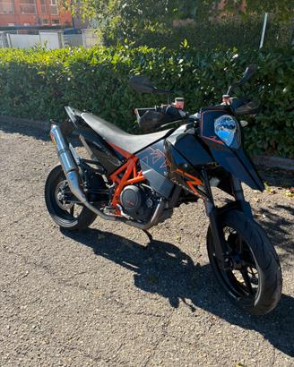 KTM 690 SM R