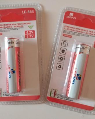 2 batterie a litio ricaricabili 3,7 v. 12800mAh