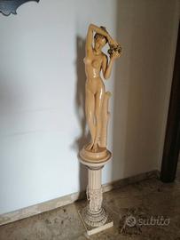 Statua in marmo "Nudo di donna" 