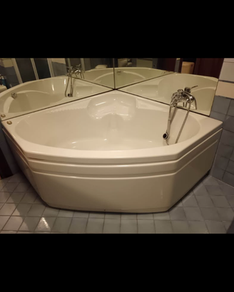 Vasca da bagno jacuzzi