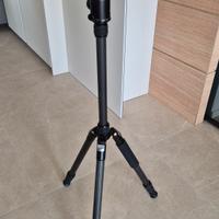 Treppiede per macchina fotografica