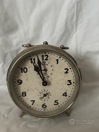 Sveglia vintage Junghans da tavolo