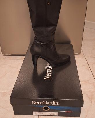 stivali nero giardini pelle