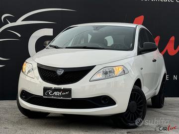 Lancia Ypsilon 0.9 Twinair Gold Metano 70CV