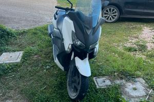 Xmax 125 Yamaha