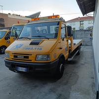 Carroattrezzi Iveco turbo daily 59-12