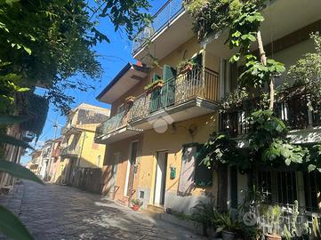 CASA INDIPENDENTE A CASTEL VOLTURNO