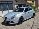 alfa-romeo-giulietta-1750-turbo-tct-quadrifoglio-v