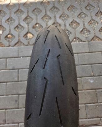 Pirelli Diablo rosso 4 corsa 120 70 17