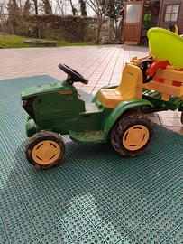 trattore John Deere 