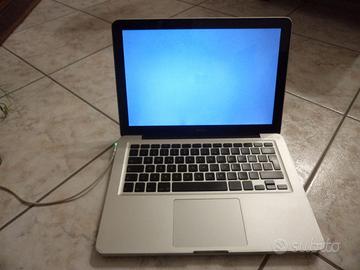 APPLE MACBOOK 1278