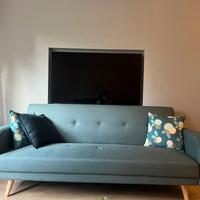 Divano NUOVO da ritirare zona: Jonio-Conca-Talenti