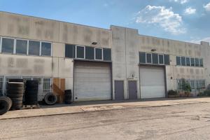 Capannoni artigianali 750 m² - Leinì (Torino)