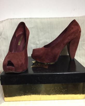 Décolleté in camoscio bordeaux